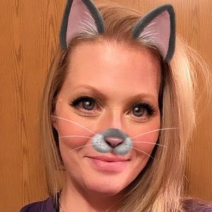 Meet your Posher, Christa